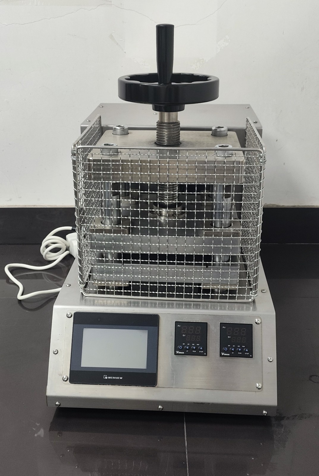 Tablet Press Machine.jpg