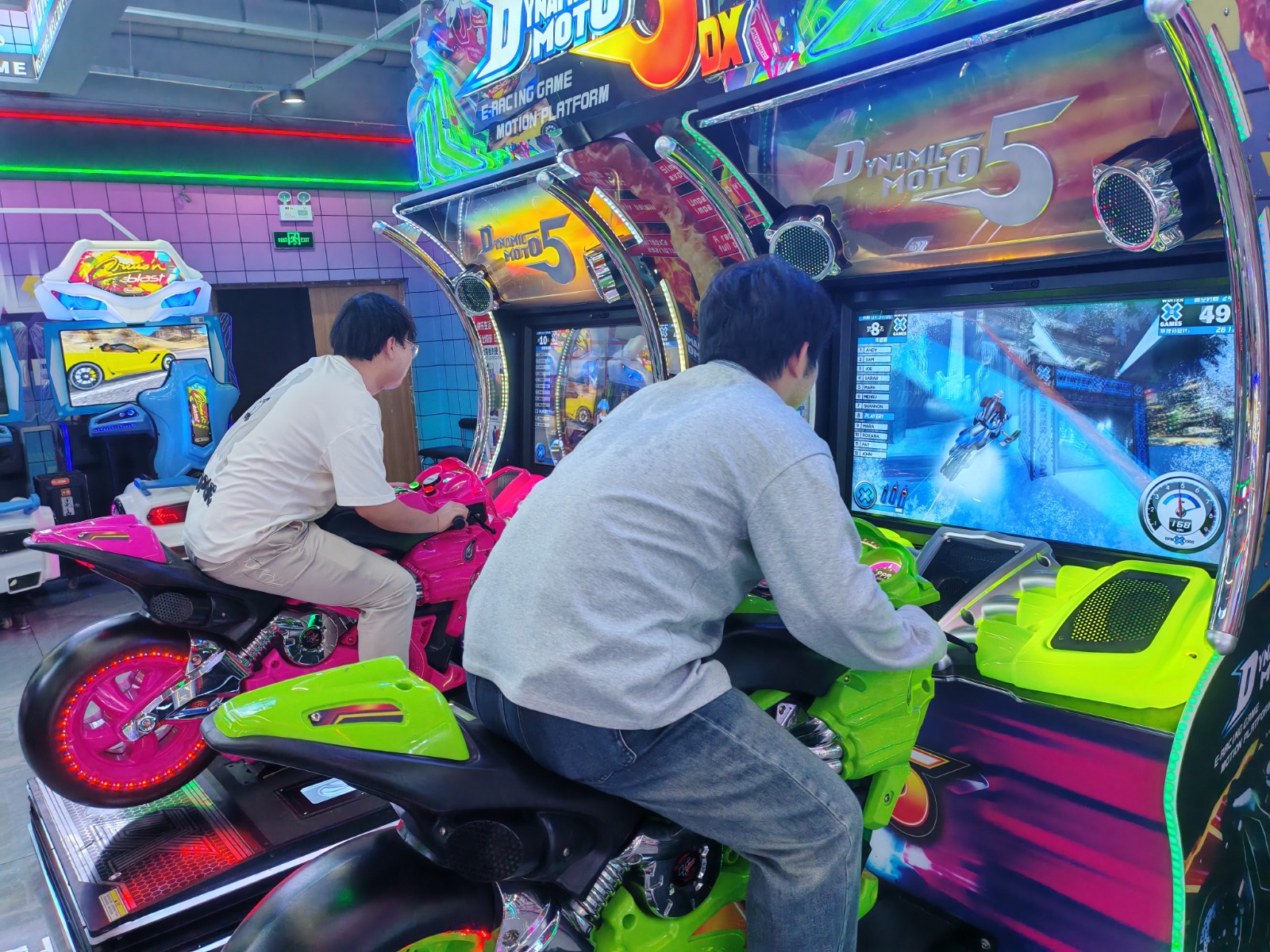 速度与激情.jpg