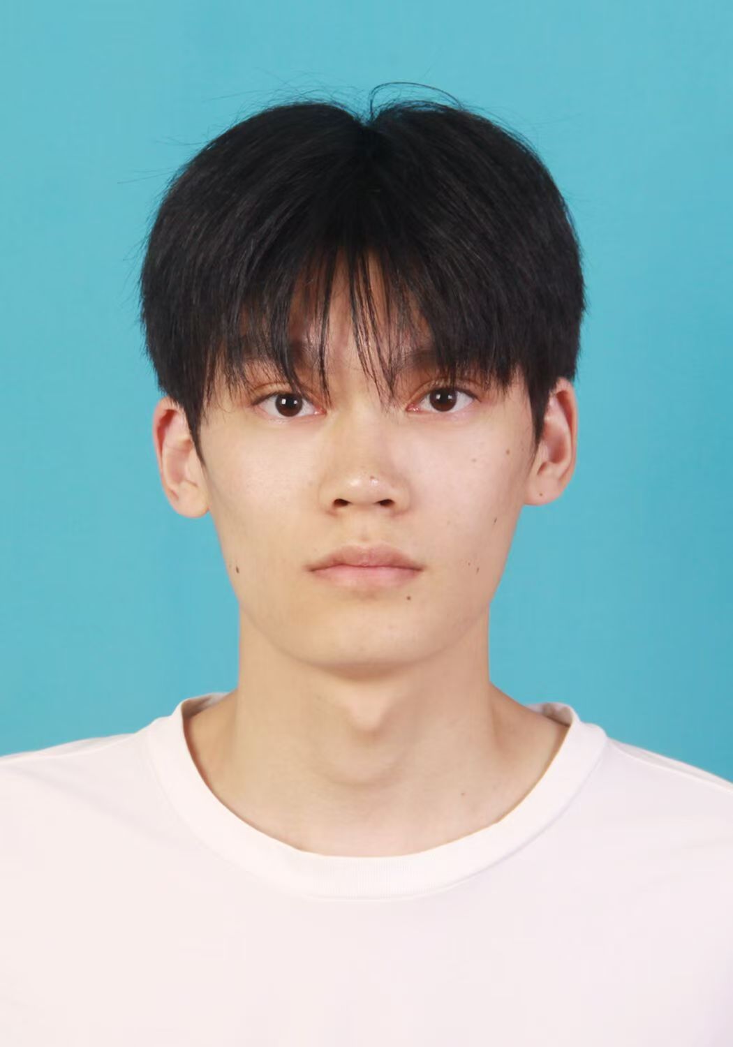 王玉.jpg